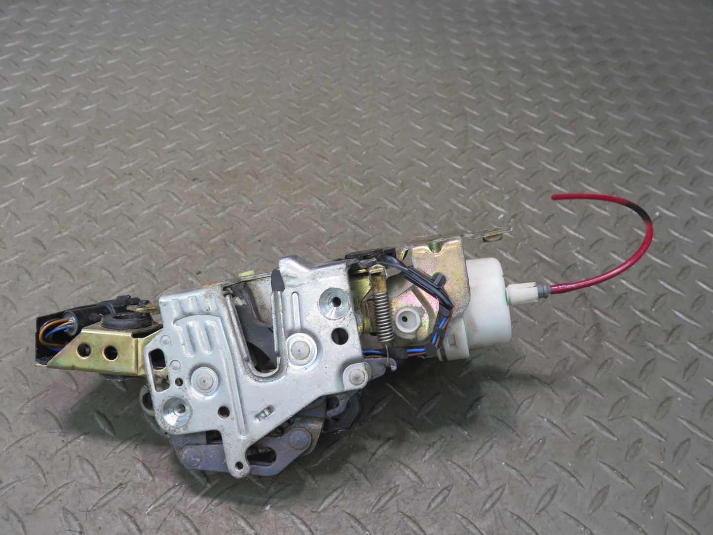 94-99 Mercedes W140 S420 S500 Front Left Door Lock Latch Actuator OEM