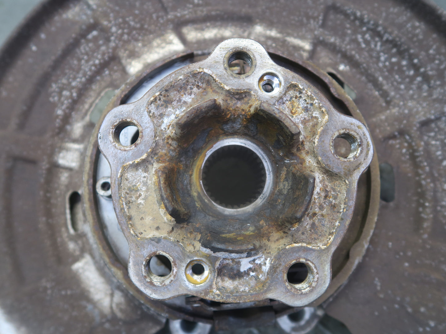 2015-2020 BMW F82 F83 M4 Rear Left Side Spindle Knuckle Wheel Hub Bearing