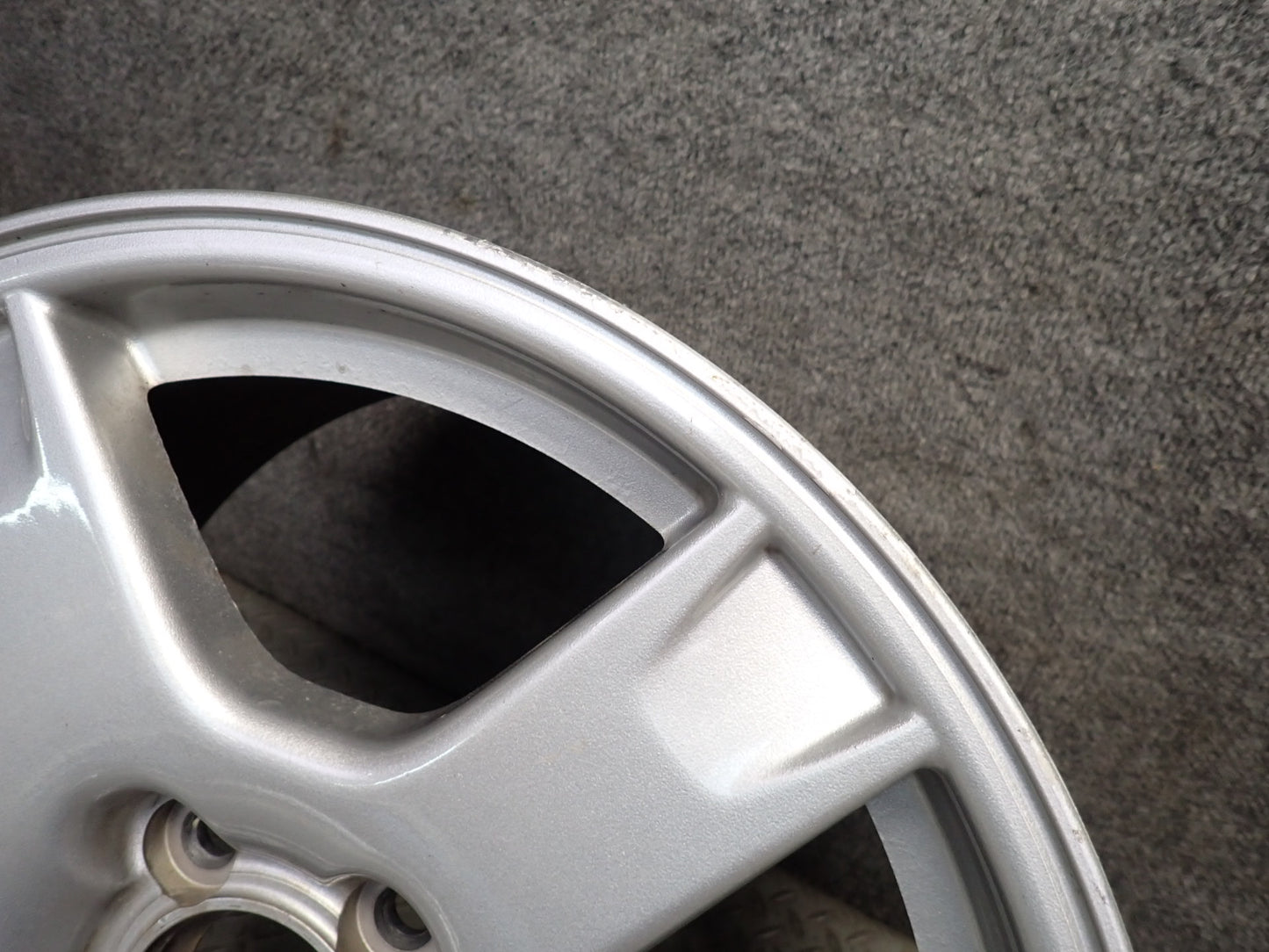97-99 Chevrolet Corvette C5 Rear R18" Alloy Wheel Rim 18x9.5 ET61 OEM