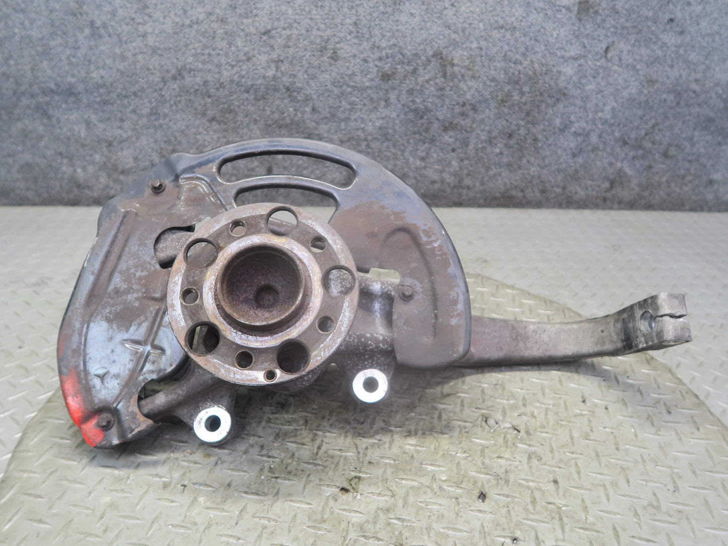 13-20 Mercedes R231 SL550 RWD Front Left Spindle Knuckle Wheel Hub Bearing OEM