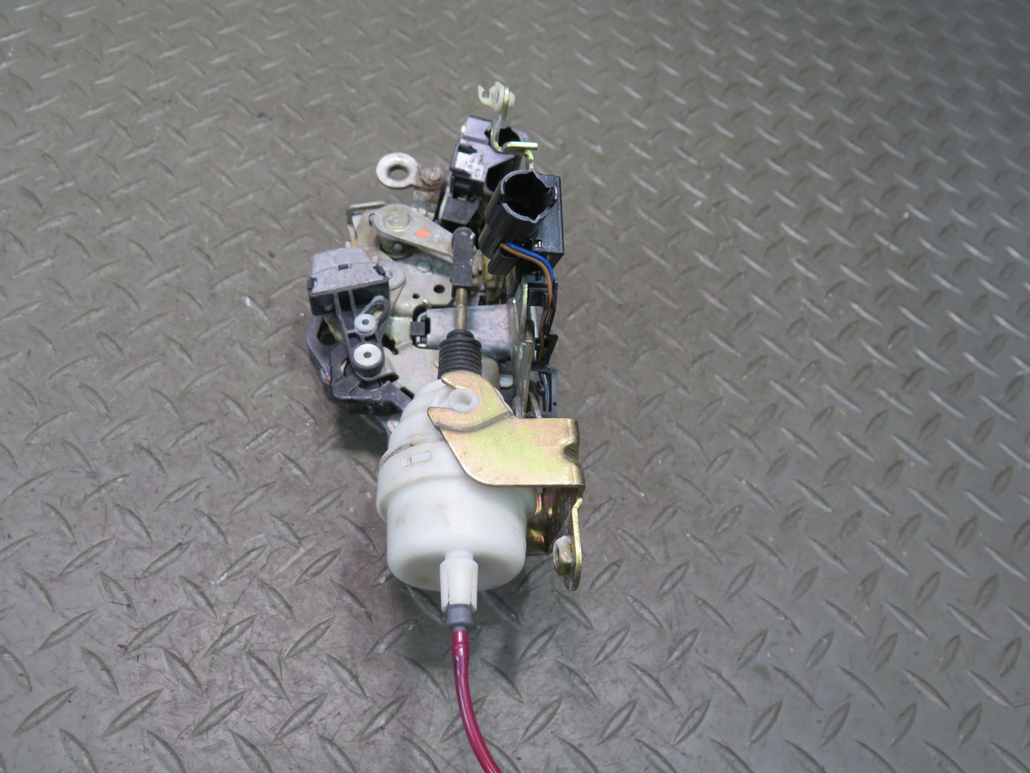 94-99 Mercedes W140 S420 S500 Front Right Door Lock Latch Actuator OEM