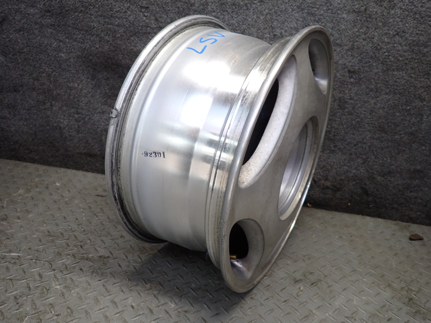 98-00 Lexus UCF20L LS400 Factory Chrome R16 16" Alloy Wheel Rim 16X7J ET45 OEM