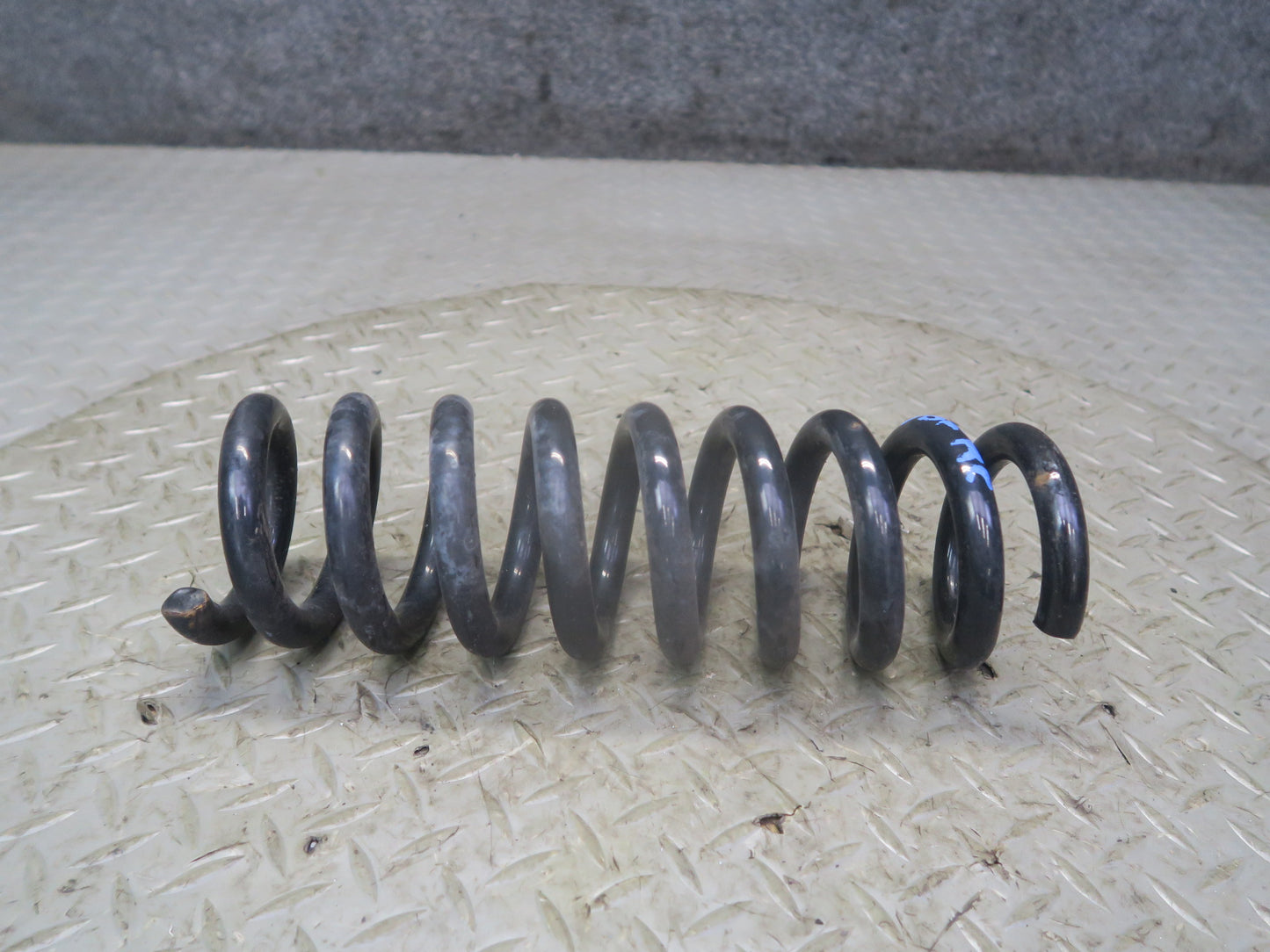 2015-2020 BMW F82 M4 Rear Suspension Left & Right Side Coil Spring Set