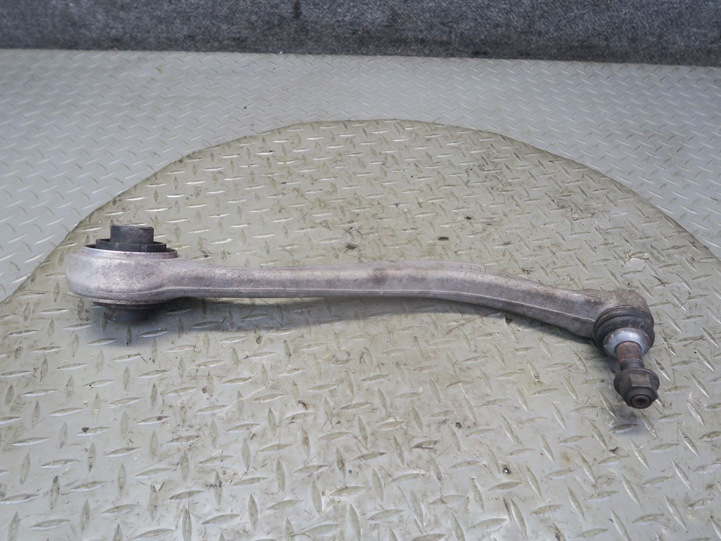 2015-2020 BMW F82 F83 M4 Front Right Side Suspension Control Arm Set of 2