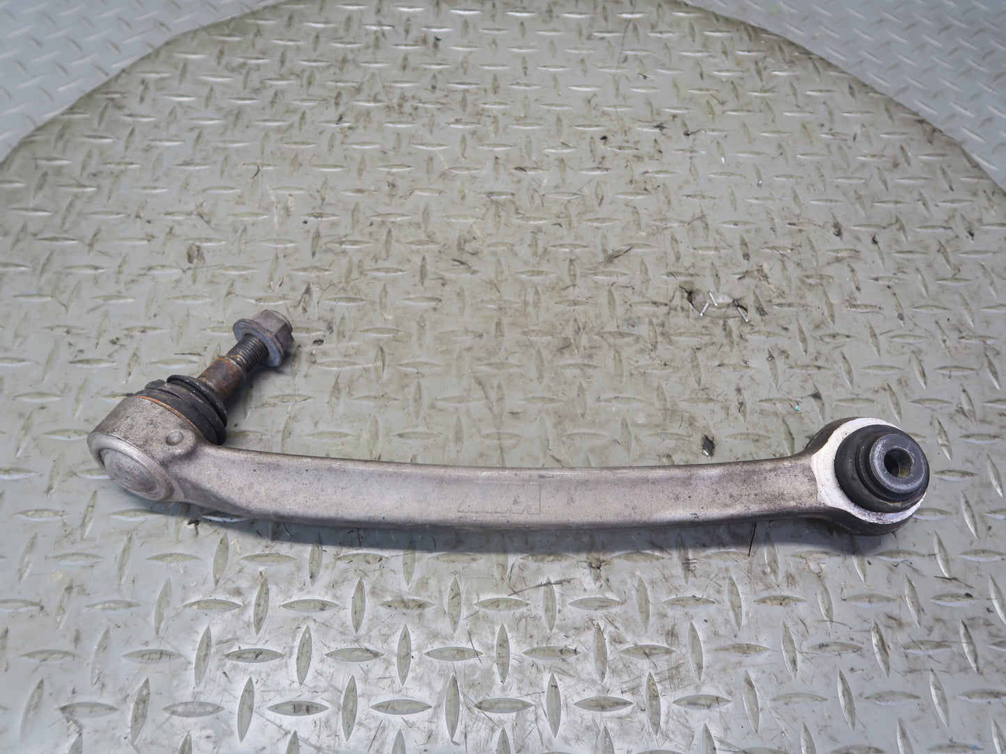 2015-2020 BMW F82 F83 M4 Front Right Side Suspension Control Arm Set of 2