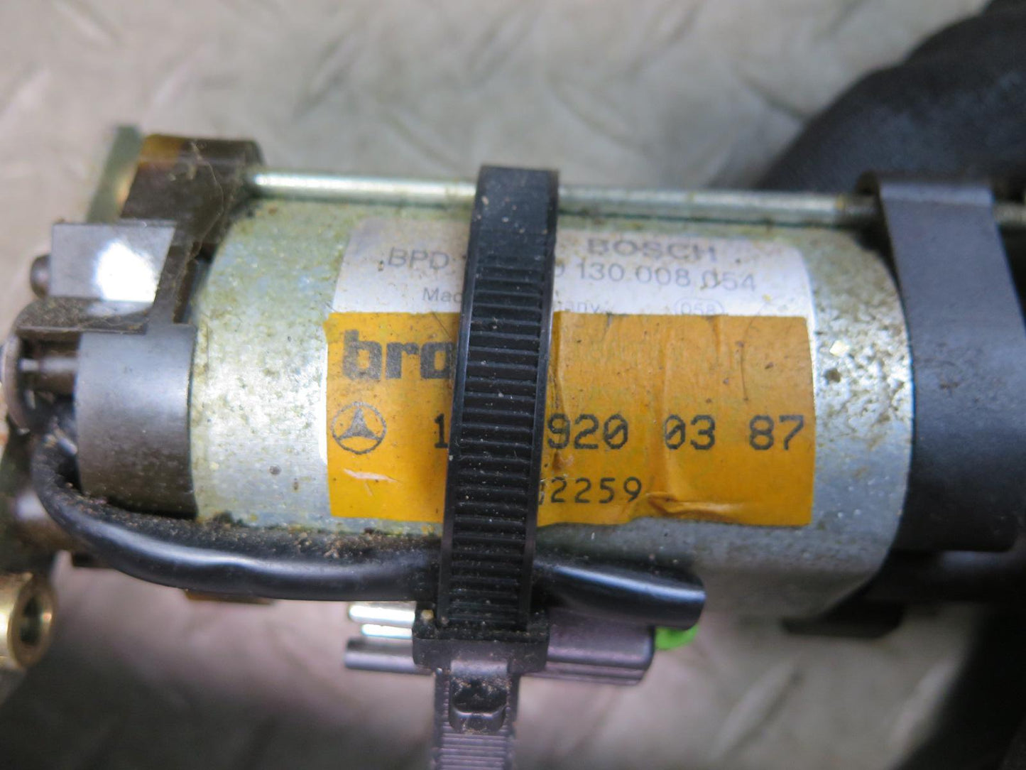 94-99 Mercedes W140 S420 S500 Rear Seat Adjust Motor w Cable OEM