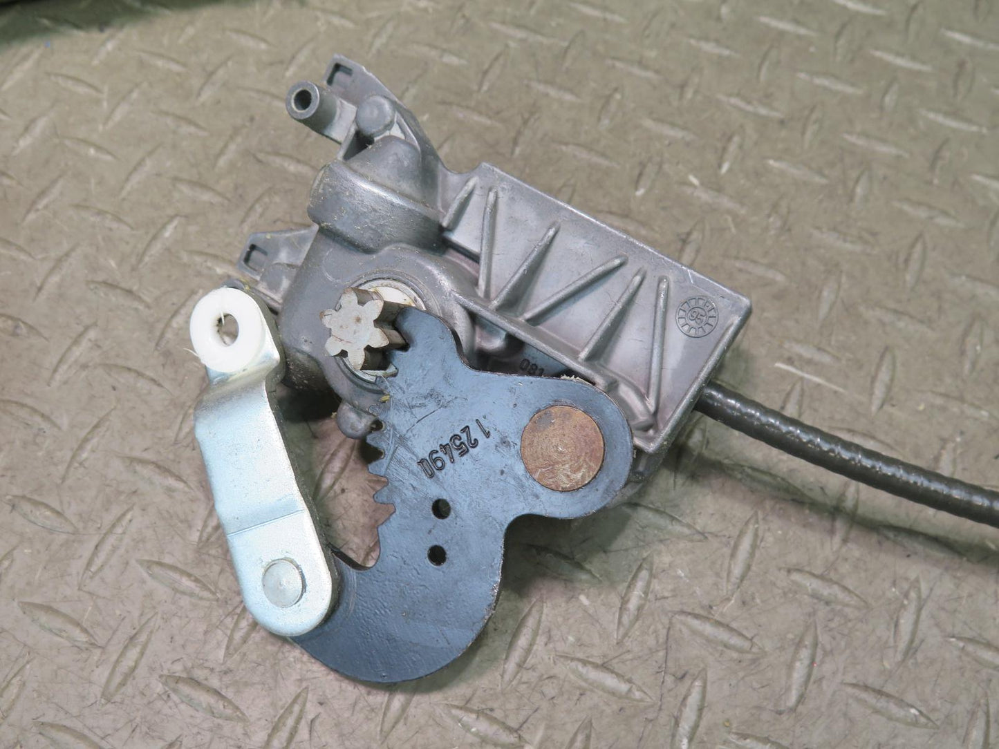 94-99 Mercedes W140 S420 S500 Rear Seat Adjust Motor w Cable OEM