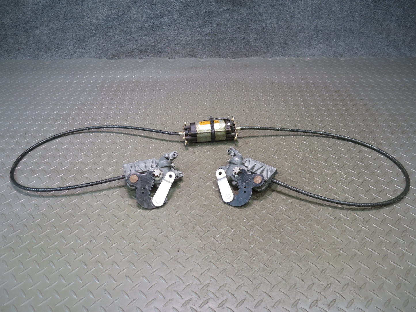 94-99 Mercedes W140 S420 S500 Rear Seat Adjust Motor w Cable OEM