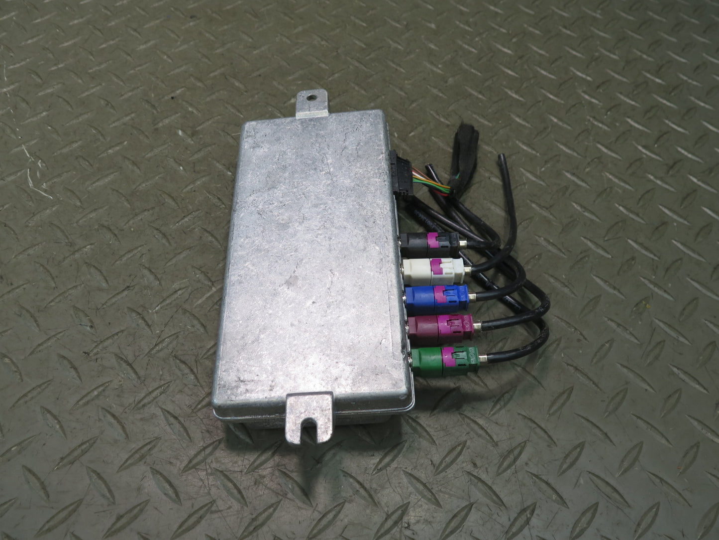 2015-2020 BMW F82 F83 M4 Rear View Camera Control Module Unit