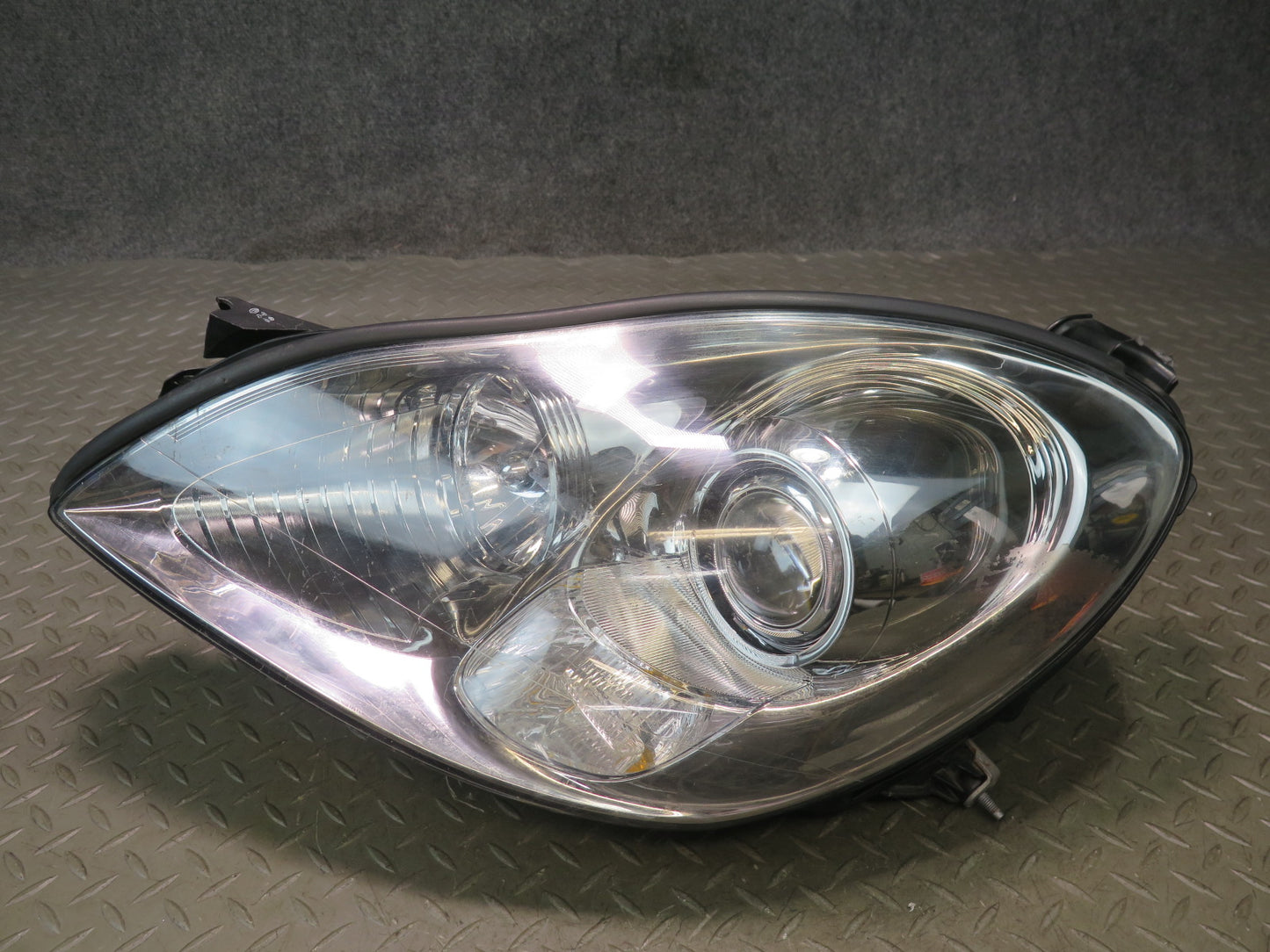 06-10 Lexus UZZ40L SC430 Left Driver Side Xenon Headlight Lamp Assembly OEM