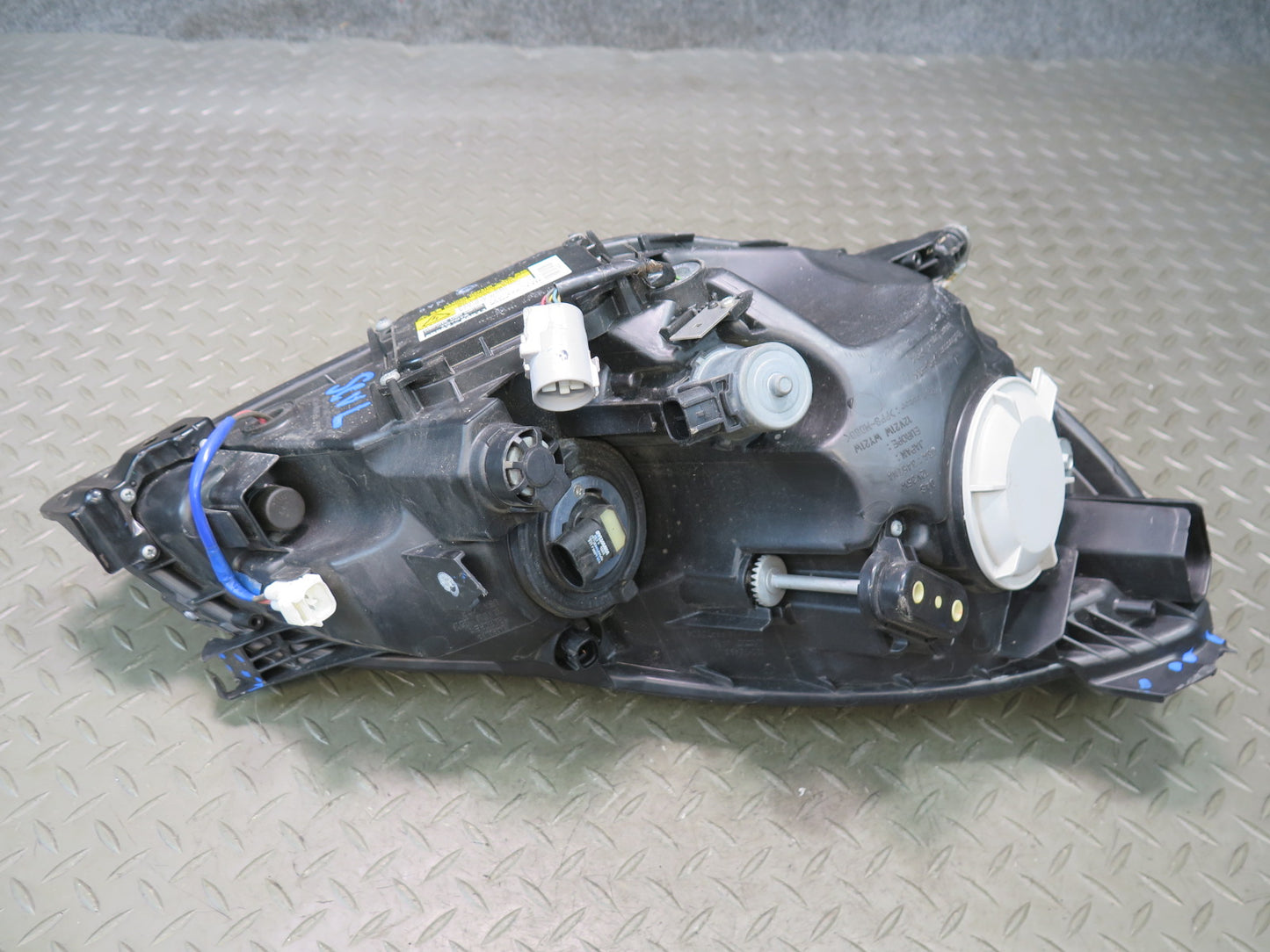 06-10 Lexus UZZ40L SC430 Left Driver Side Xenon Headlight Lamp Assembly OEM