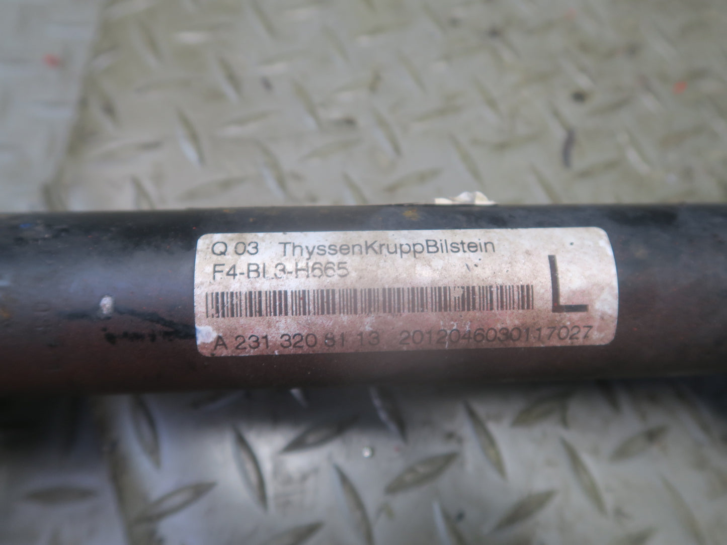 13-20 Mercedes R231 SL550 RWD Set of 2 Rear Left Right Strut Shock Absorber OEM