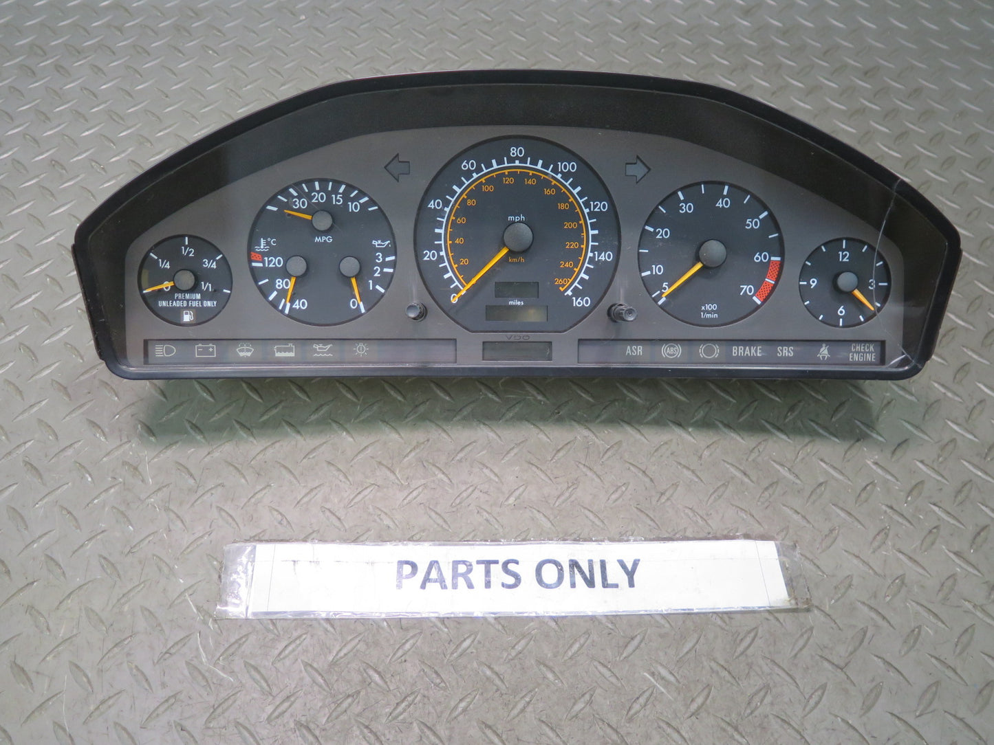94-95 Mercedes W140 S500 Instrument Cluster Gauge Speedometer 1405409648 Damaged