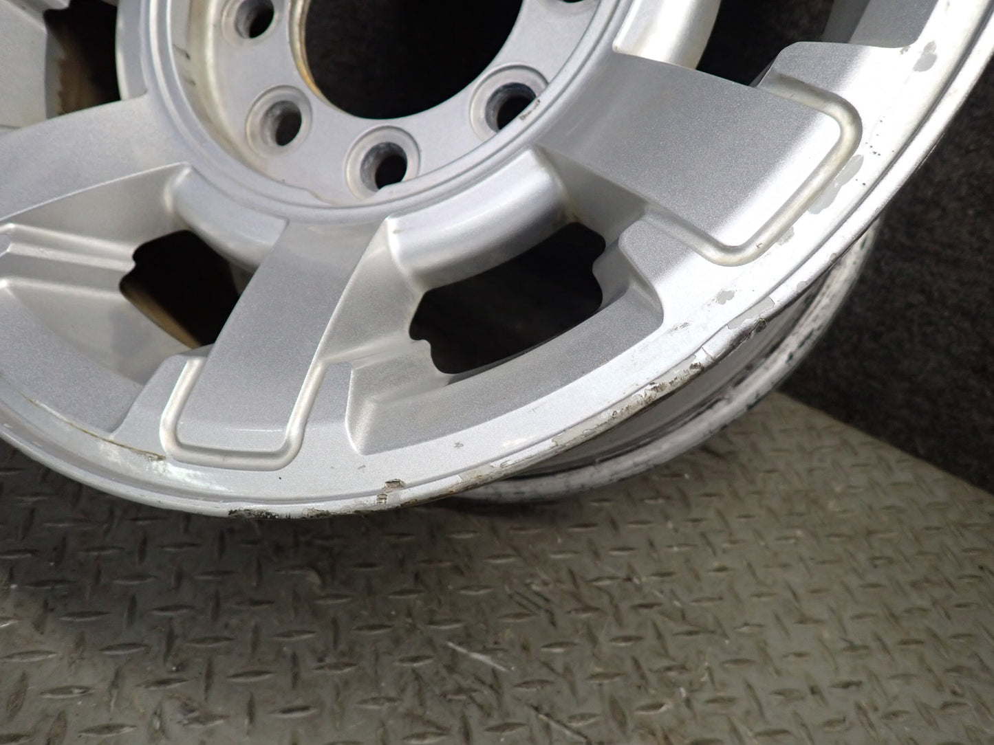 2008-2009 Hummer H2 7-SPOKE Alloy R17" Wheel Rim 17x8.5J ET18 Set