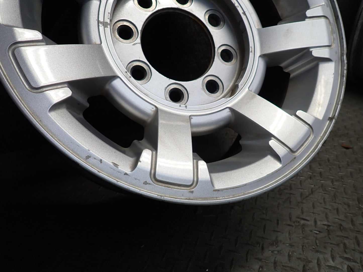 2008-2009 Hummer H2 7-SPOKE Alloy R17" Wheel Rim 17x8.5J ET18 Set