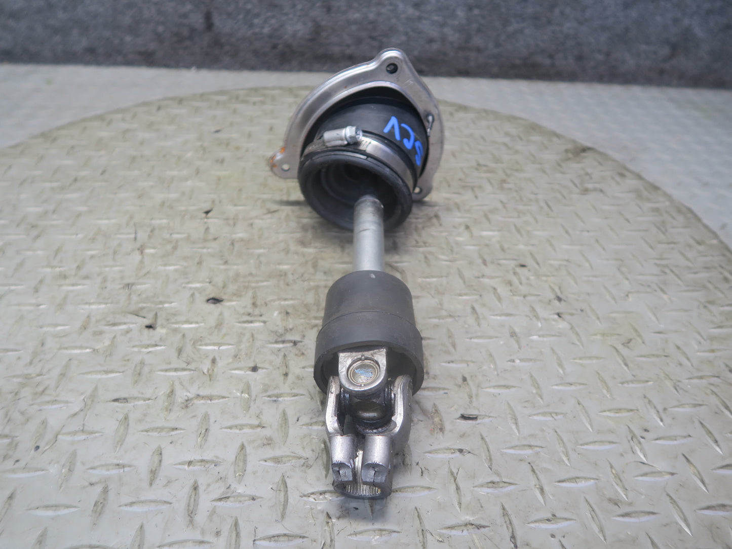 03-10 Lexus UZZ40L SC430 Steering Column Lower U Joint Shaft OEM
