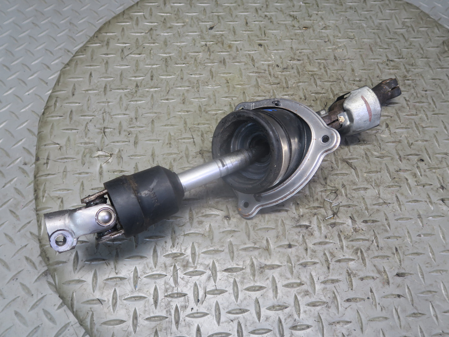 03-10 Lexus UZZ40L SC430 Steering Column Lower U Joint Shaft OEM