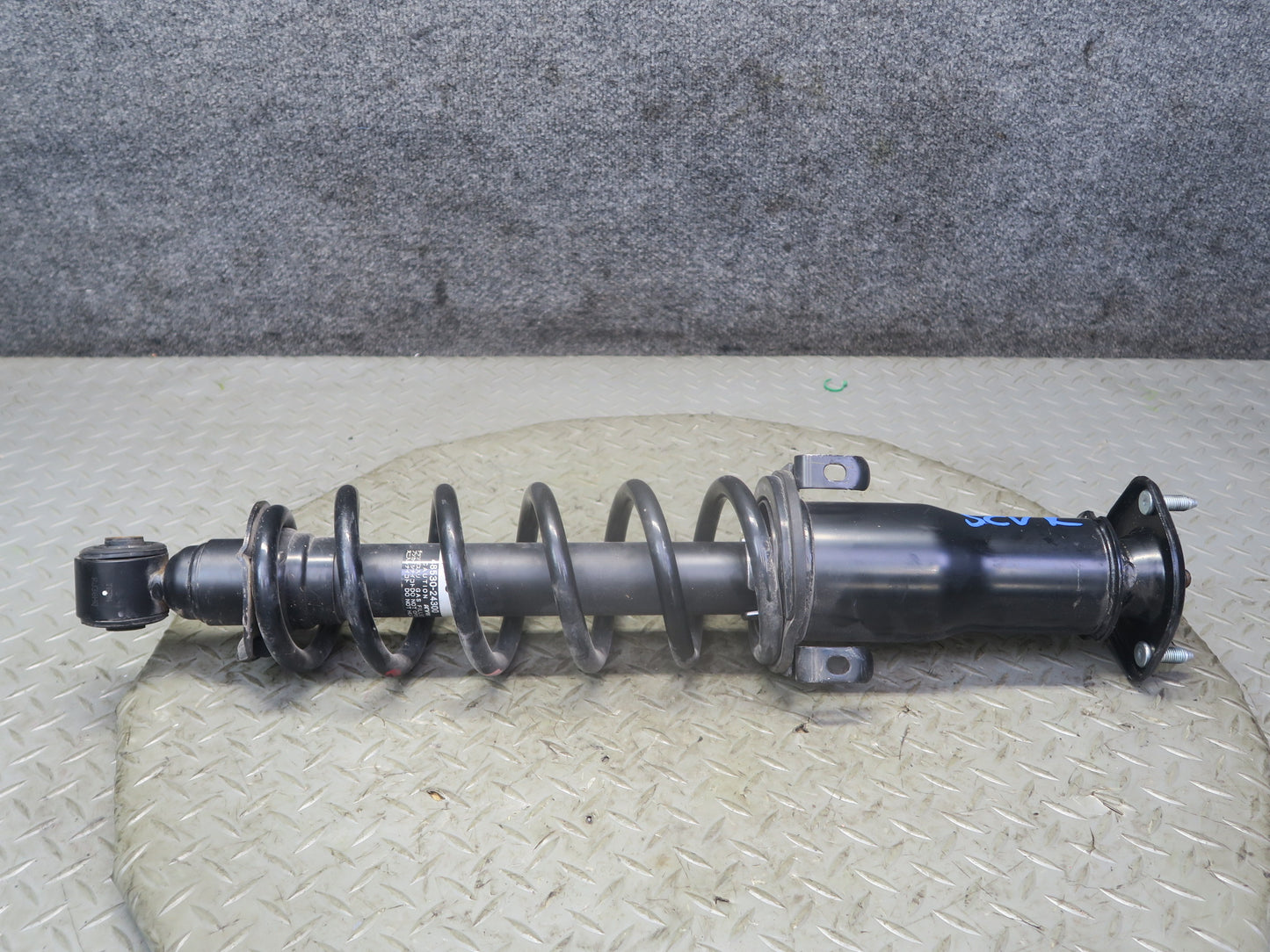 06-10 Lexus SC430 Rear Left & Right Suspension Strut Shock Absorber Set 74K OEM