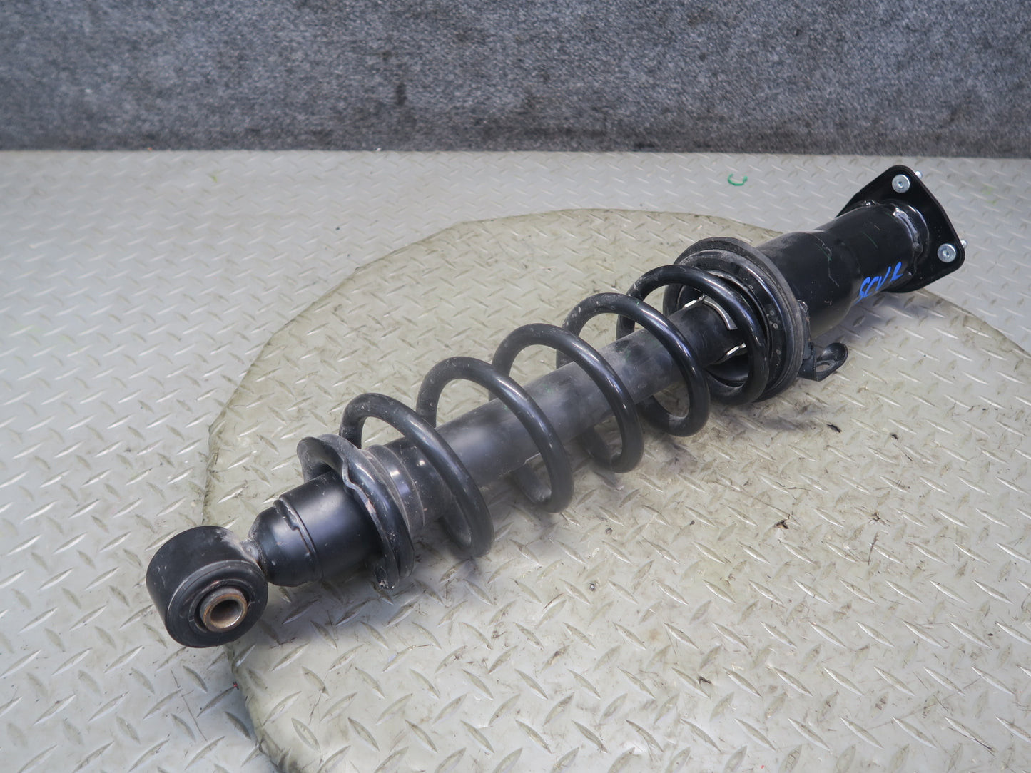 06-10 Lexus SC430 Rear Left & Right Suspension Strut Shock Absorber Set 74K OEM