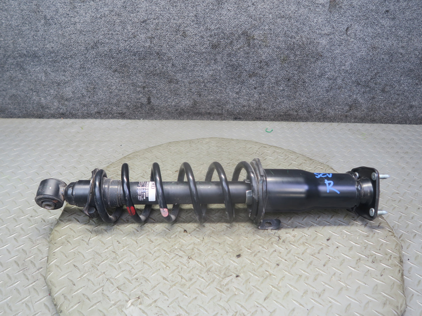 06-10 Lexus SC430 Rear Left & Right Suspension Strut Shock Absorber Set 74K OEM
