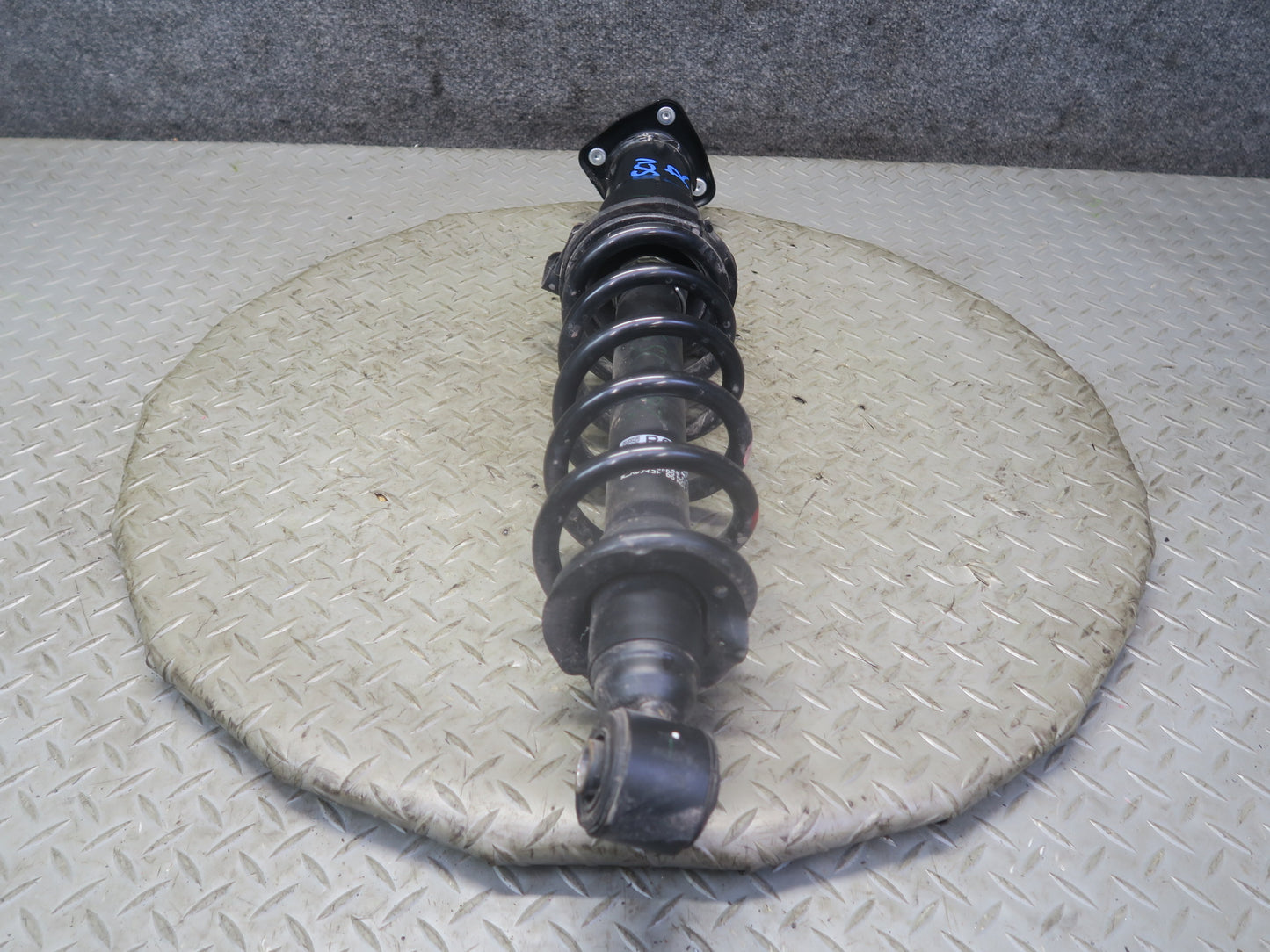 06-10 Lexus SC430 Rear Left & Right Suspension Strut Shock Absorber Set 74K OEM