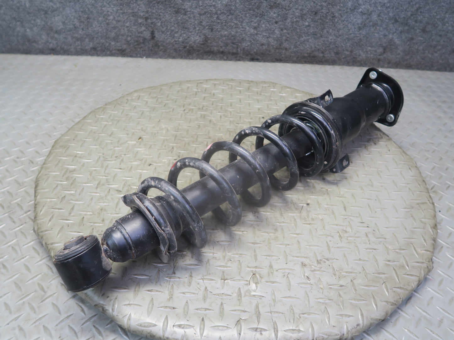 06-10 Lexus SC430 Rear Left & Right Suspension Strut Shock Absorber Set 74K OEM