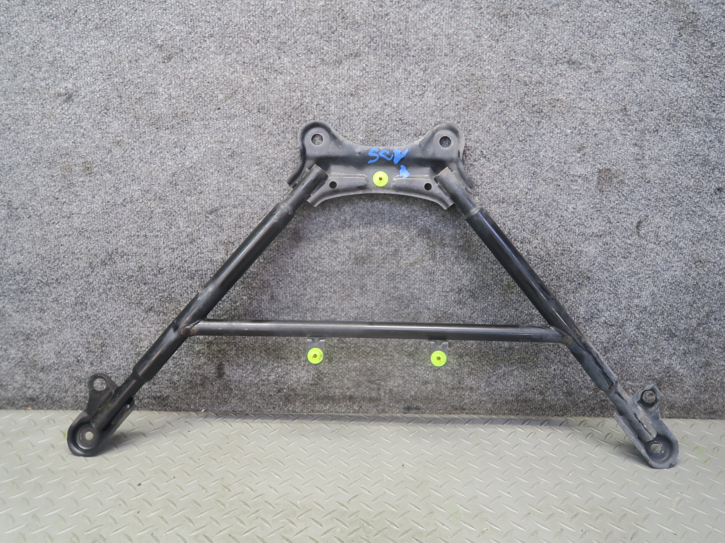 02-10 Lexus SC430 Front Suspension Lower Subframe Crossmember Brace Cradle OEM