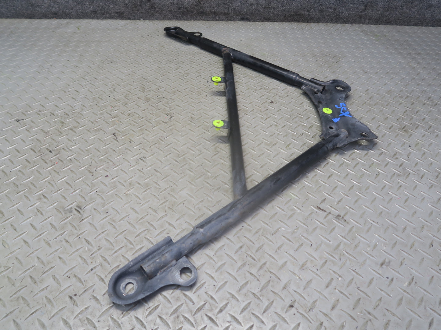 02-10 Lexus SC430 Front Suspension Lower Subframe Crossmember Brace Cradle OEM