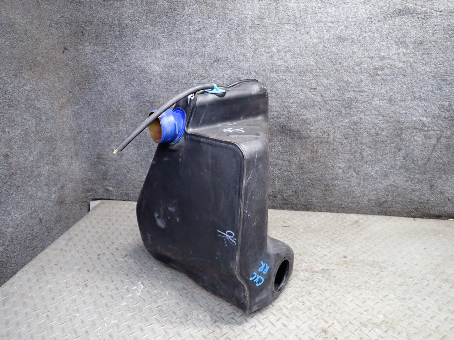 97-98 Chevrolet Corvette C5 Rear Right Fuel Tank 45K Miles 10292054 OEM