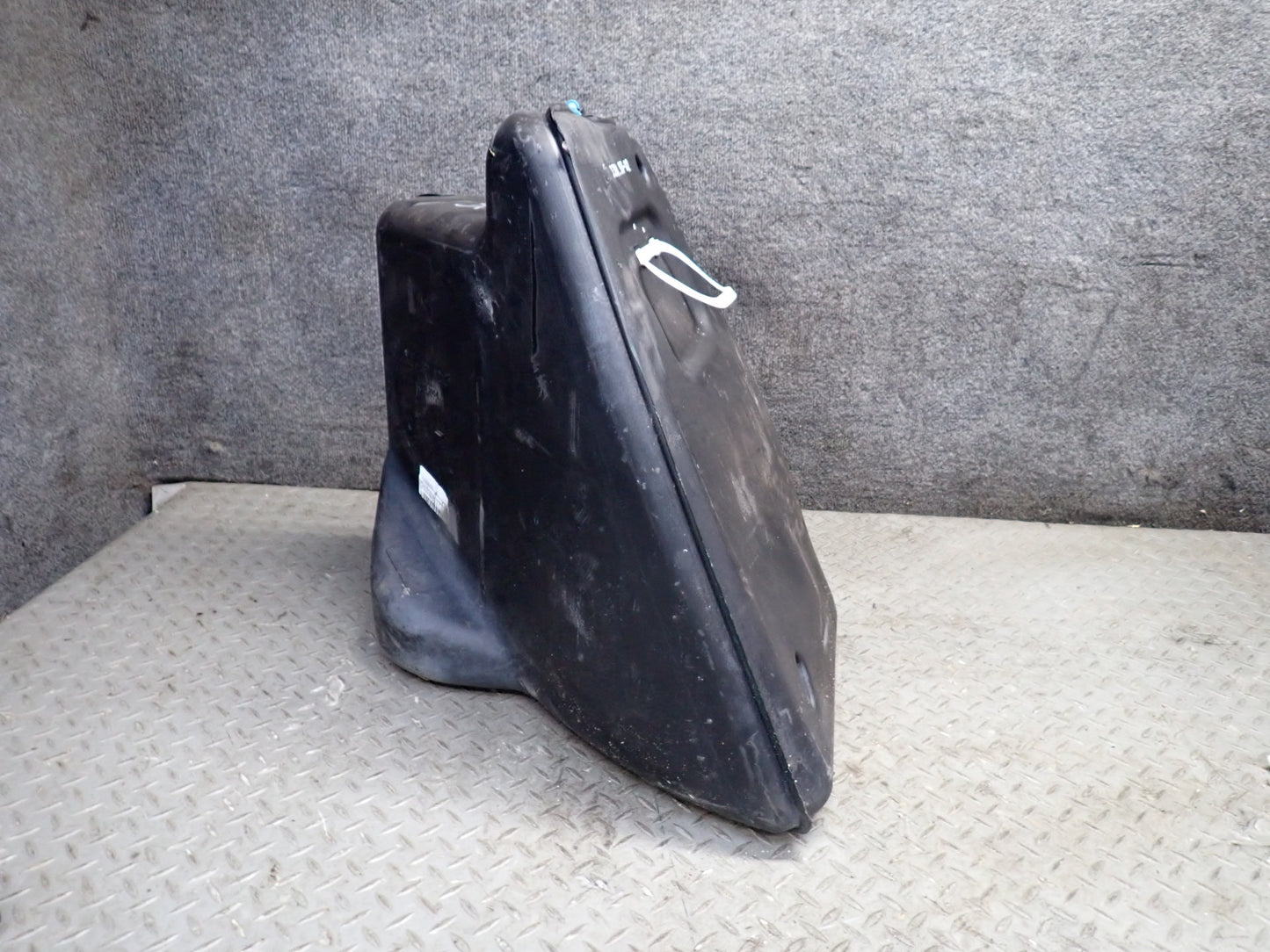 97-98 Chevrolet Corvette C5 Rear Right Fuel Tank 45K Miles 10292054 OEM