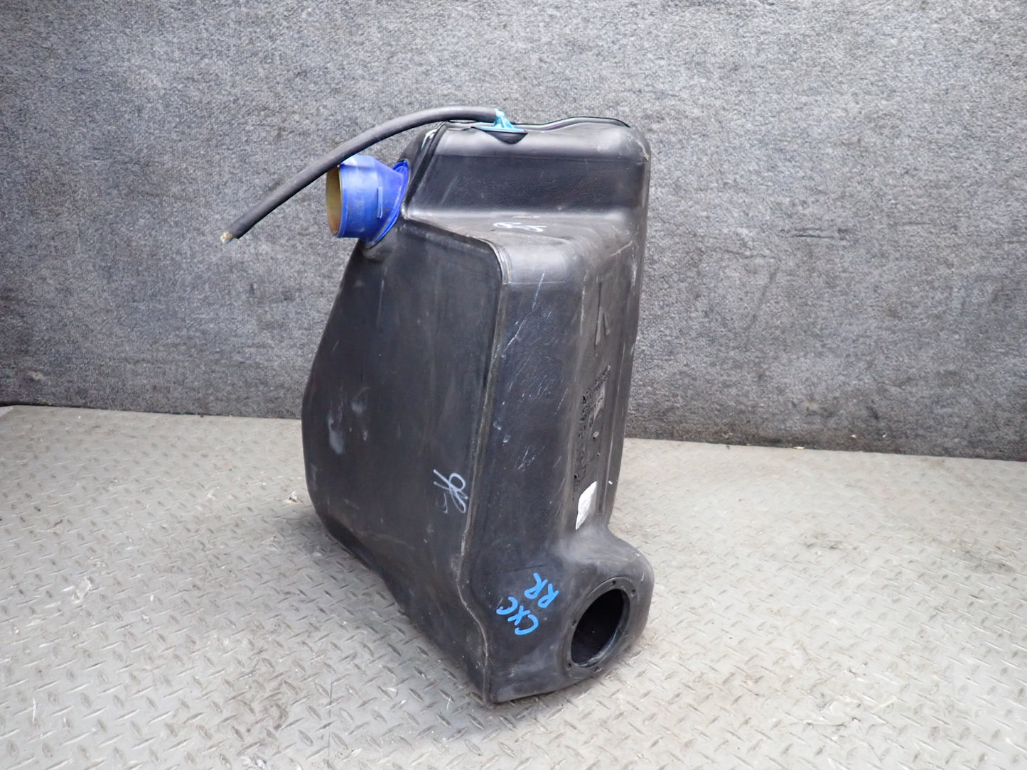 97-98 Chevrolet Corvette C5 Rear Right Fuel Tank 45K Miles 10292054 OEM
