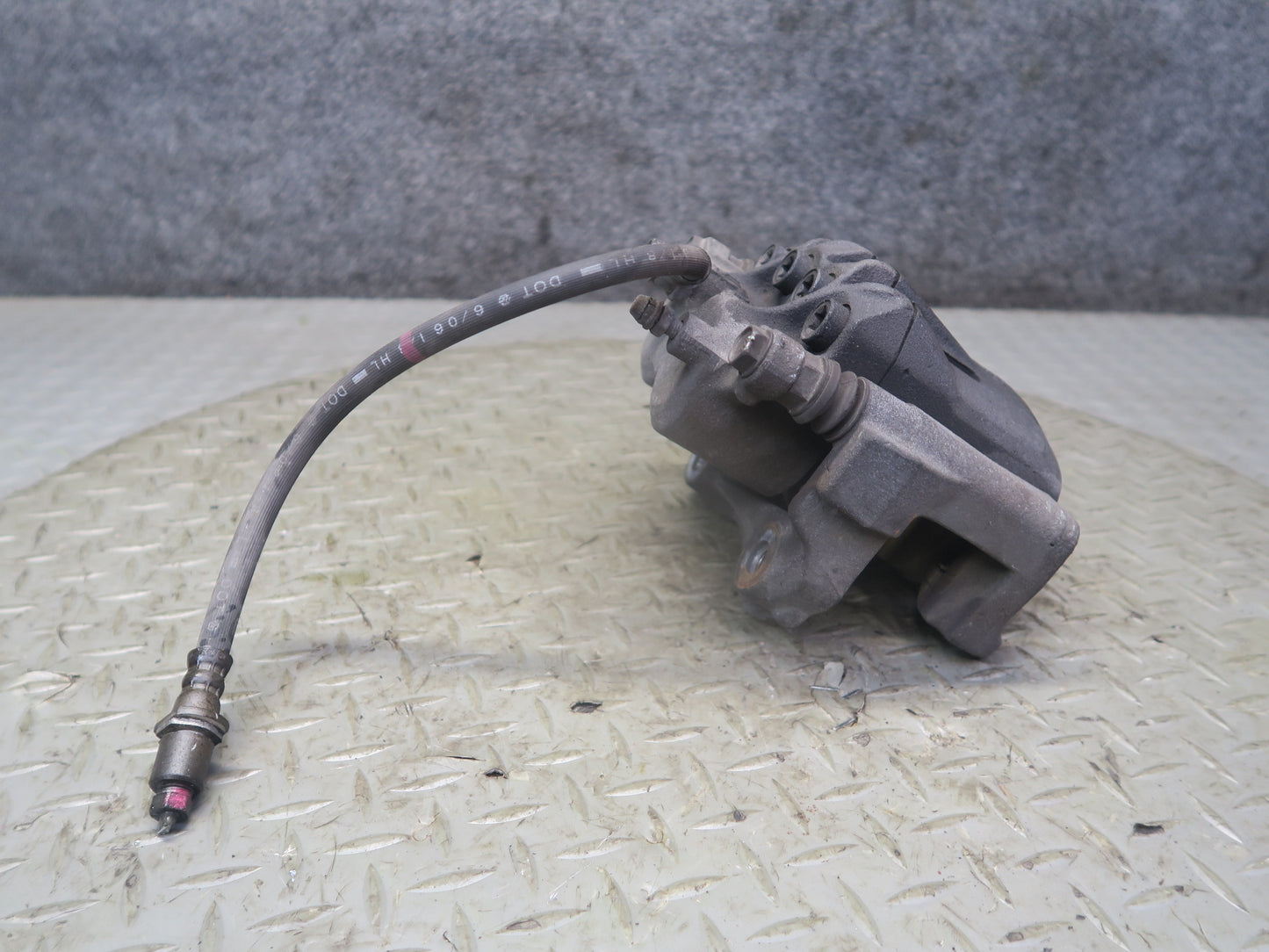 02-10 Lexus Z40 SC430 Set of 2 Front Left & Right Brake Caliper w Hoses 74K OEM