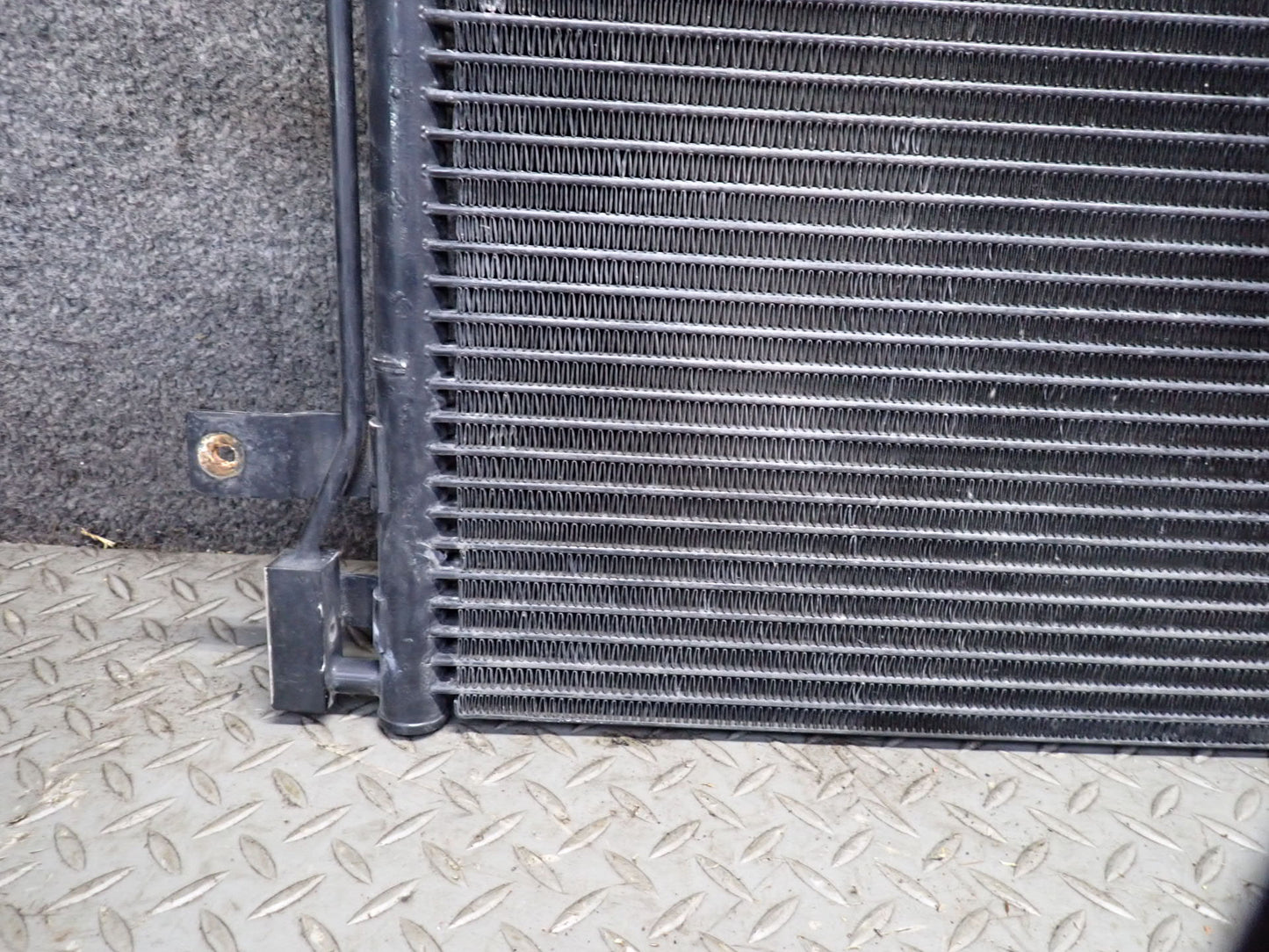 99-00 VW Eurovan T4 2.8L AES A/C Air Condition Condenser 91K Miles OEM