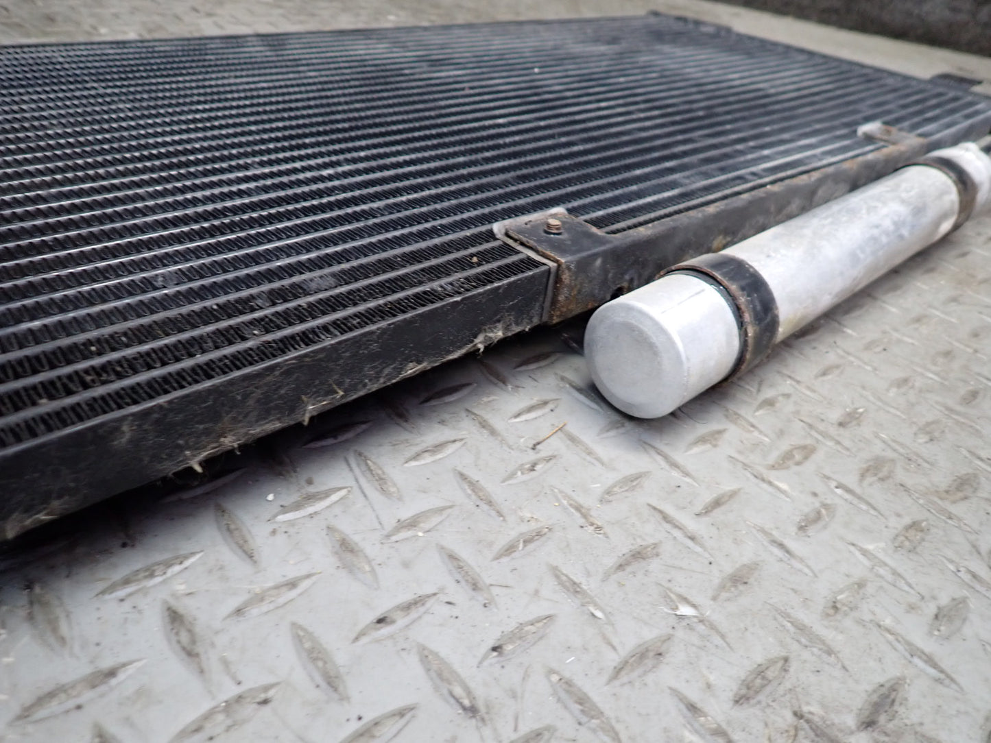 99-00 VW Eurovan T4 2.8L AES A/C Air Condition Condenser 91K Miles OEM