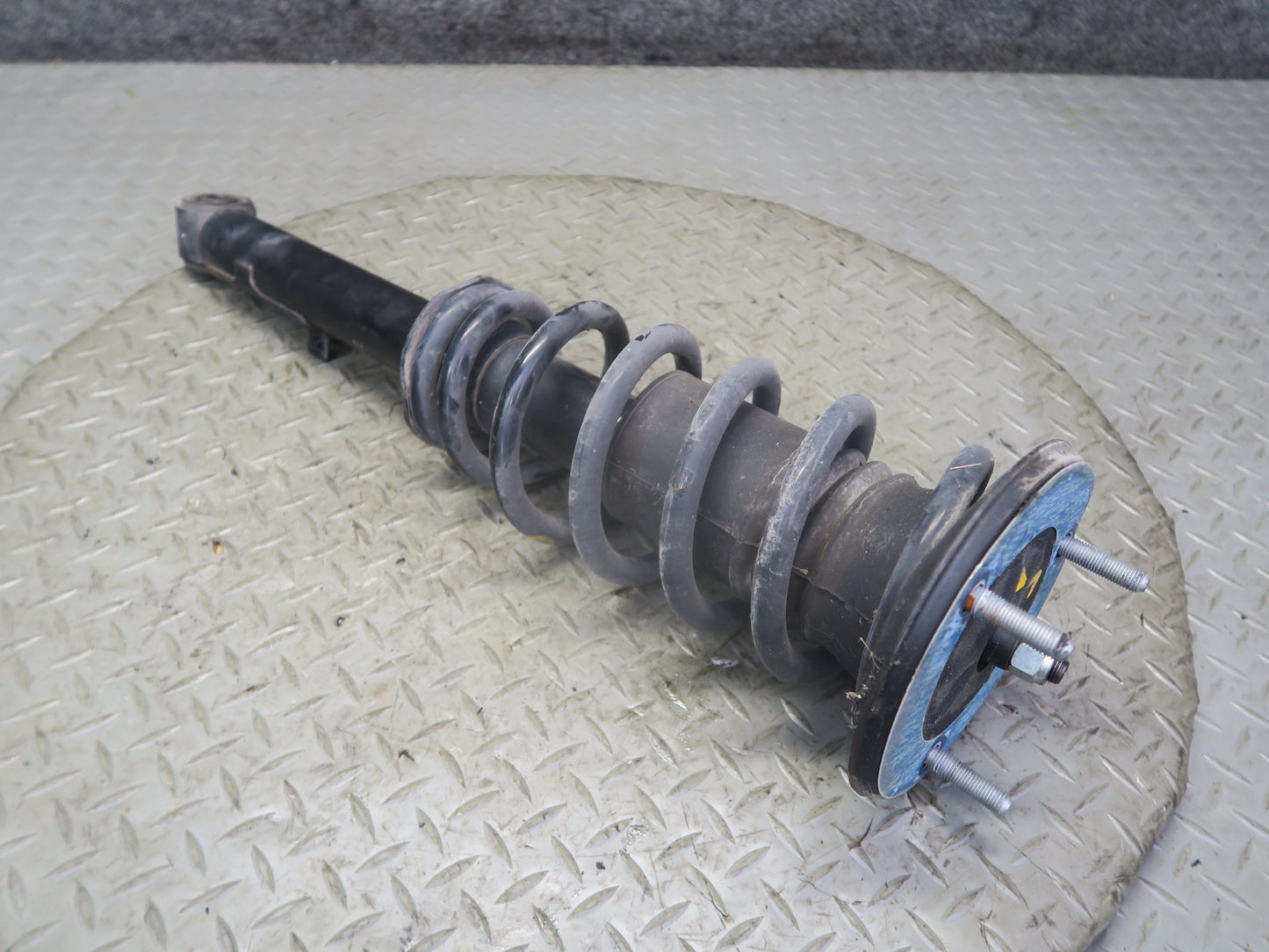 06-10 Lexus SC430 Front Left & Right Suspension Strut Shock Absorber Set 74K OEM