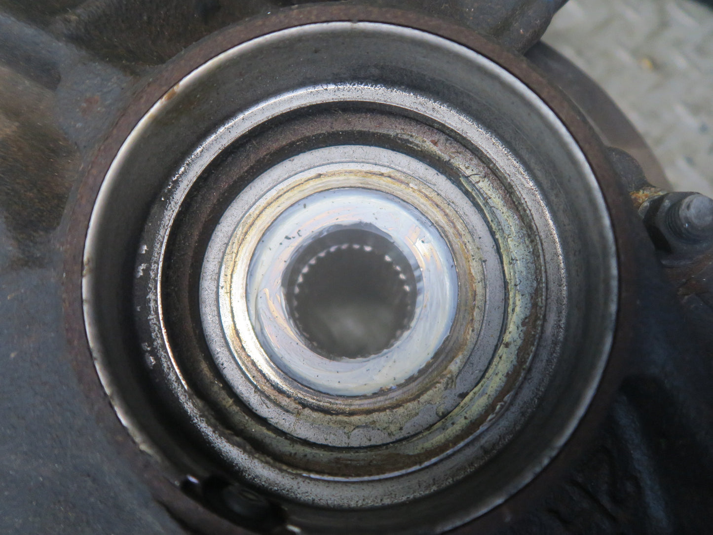 02-10 Lexus SC430 Rear Left Spindle Knuckle Wheel Hub Bearing 74K Miles OEM