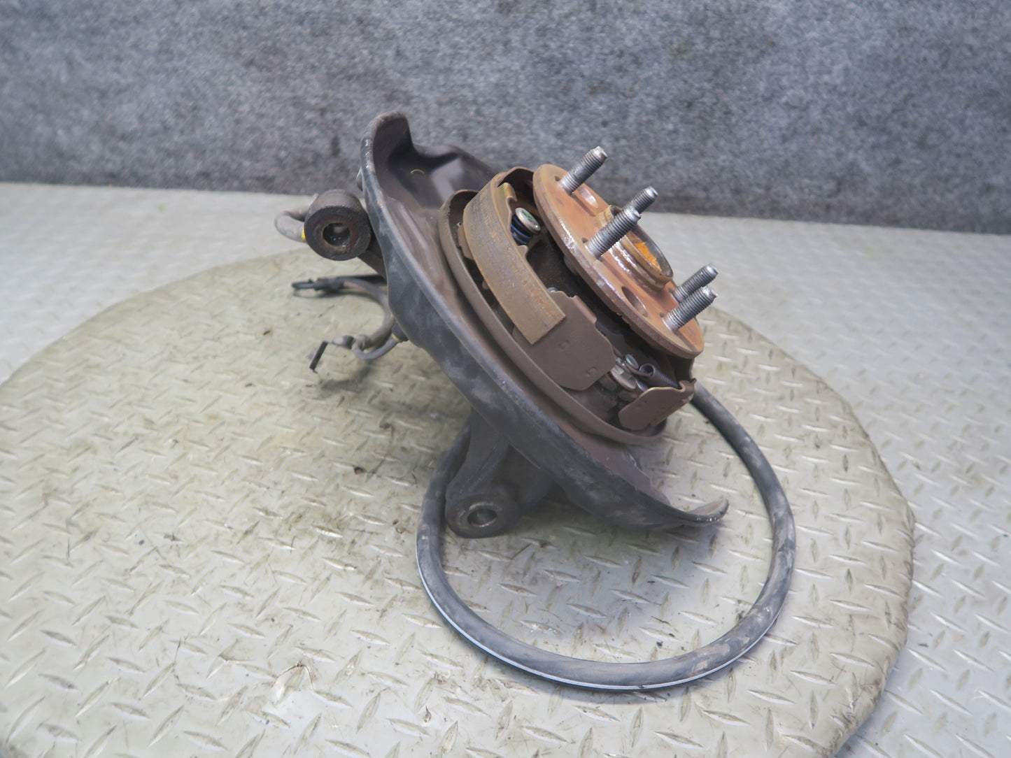 02-10 Lexus Z40 SC430 Rear Right Spindle Knuckle Wheel Hub Bearing 74K Miles OEM