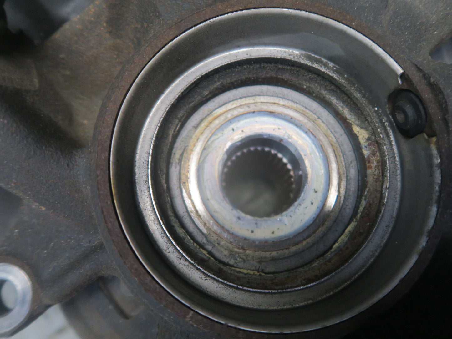 02-10 Lexus Z40 SC430 Rear Right Spindle Knuckle Wheel Hub Bearing 74K Miles OEM