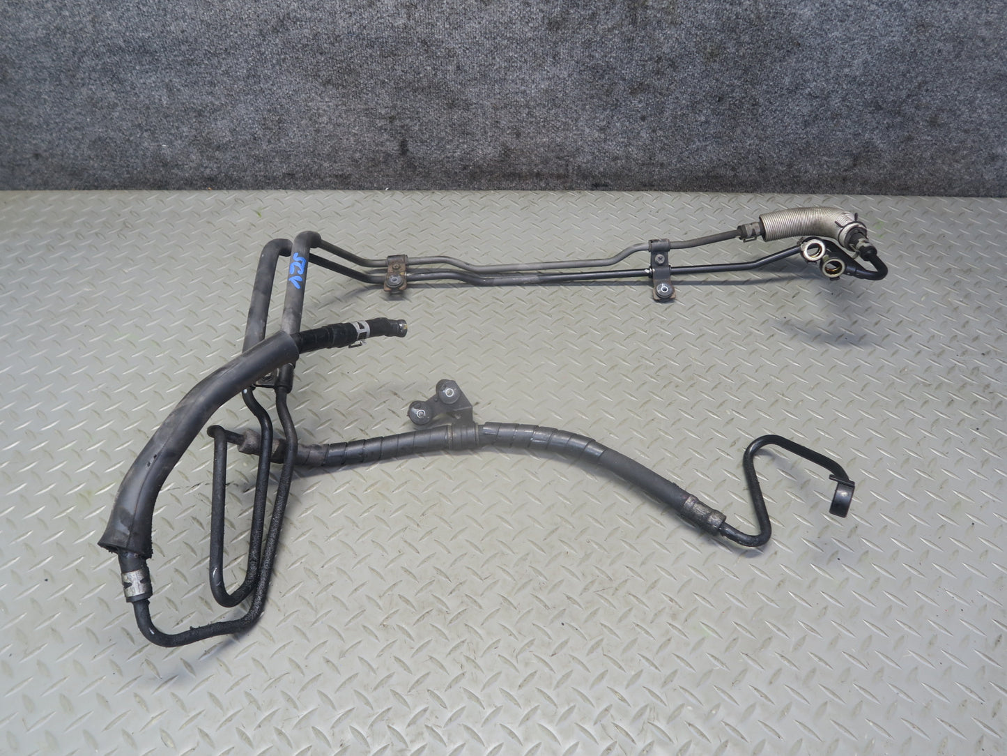02-10 Lexus UZZ40L SC430 Power Steering Pressure Line Hose Pipe Set 74K OEM
