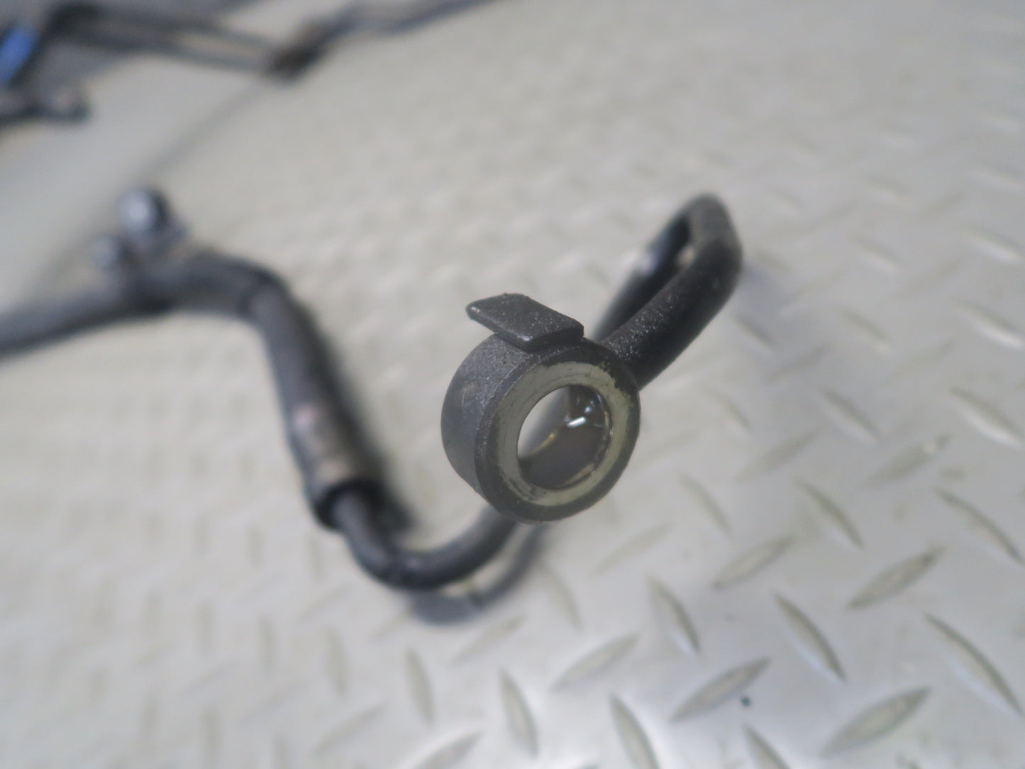 02-10 Lexus UZZ40L SC430 Power Steering Pressure Line Hose Pipe Set 74K OEM