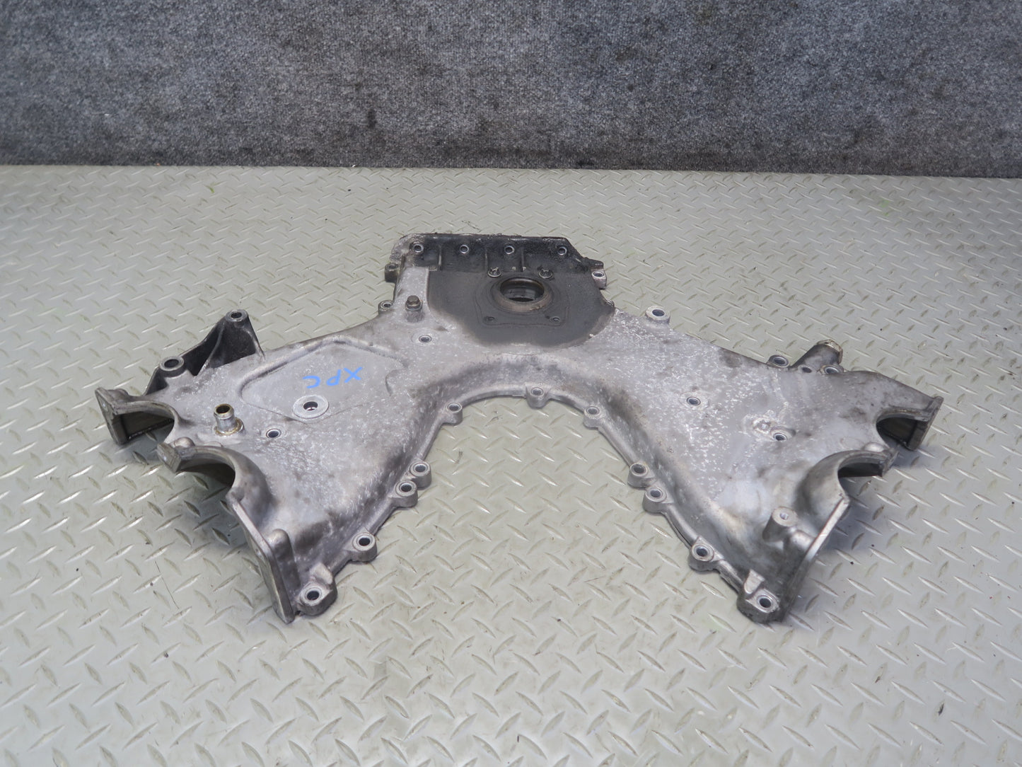 2008-2010 Porsche Cayenne 957 Turbo Front Engine Motor Timing Cover 9481011221R