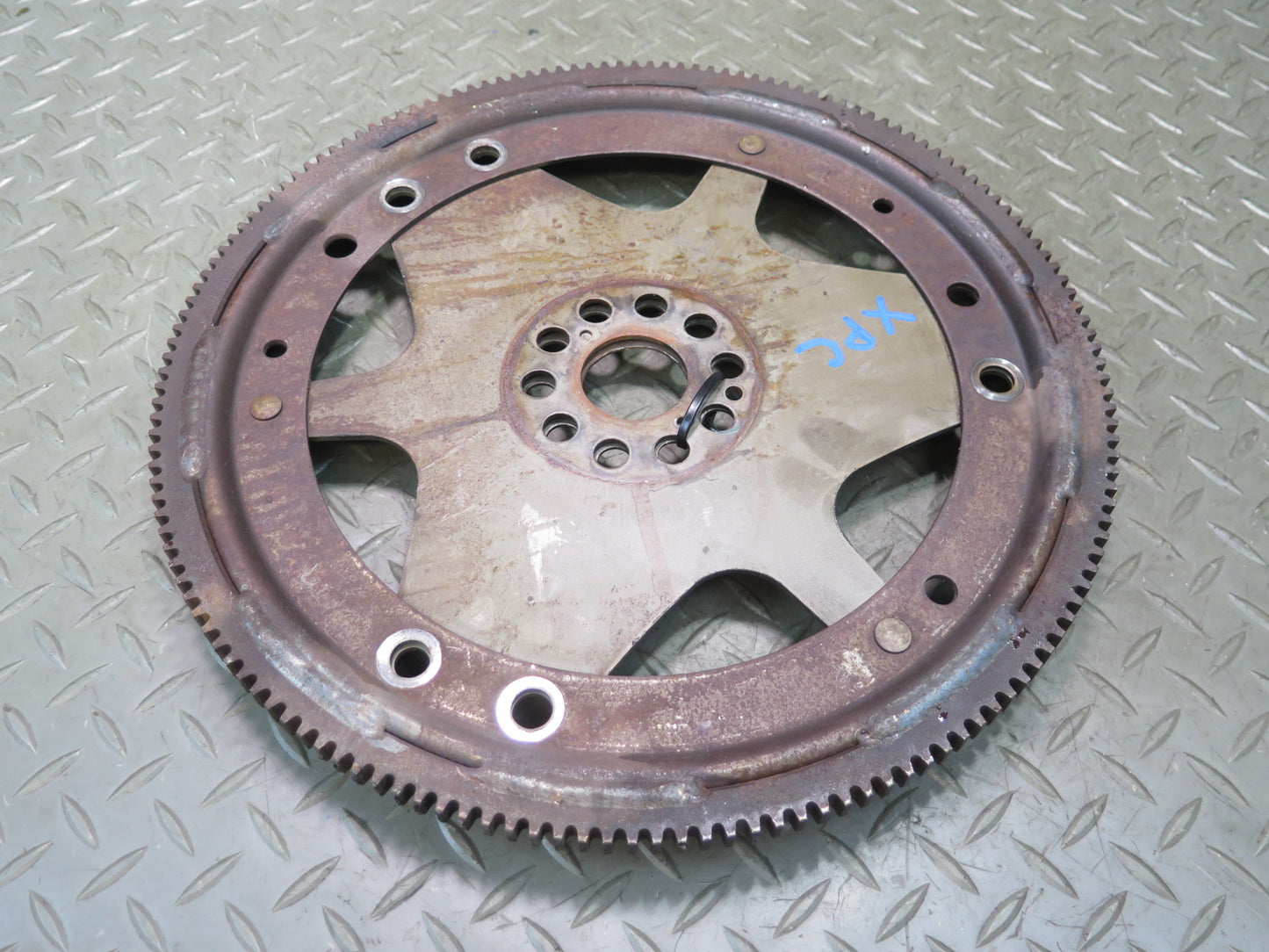 2008-2010 Porsche Cayenne 957 Turbo Automatic Transmission Flywheel 7L5105323E