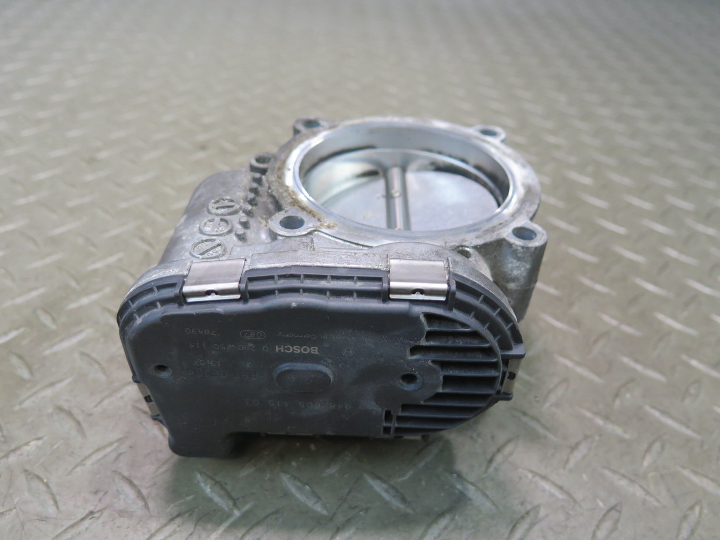 2003-2010 Porsche Cayenne 957 4.5L Engine Motor Throttle Body 0280750114