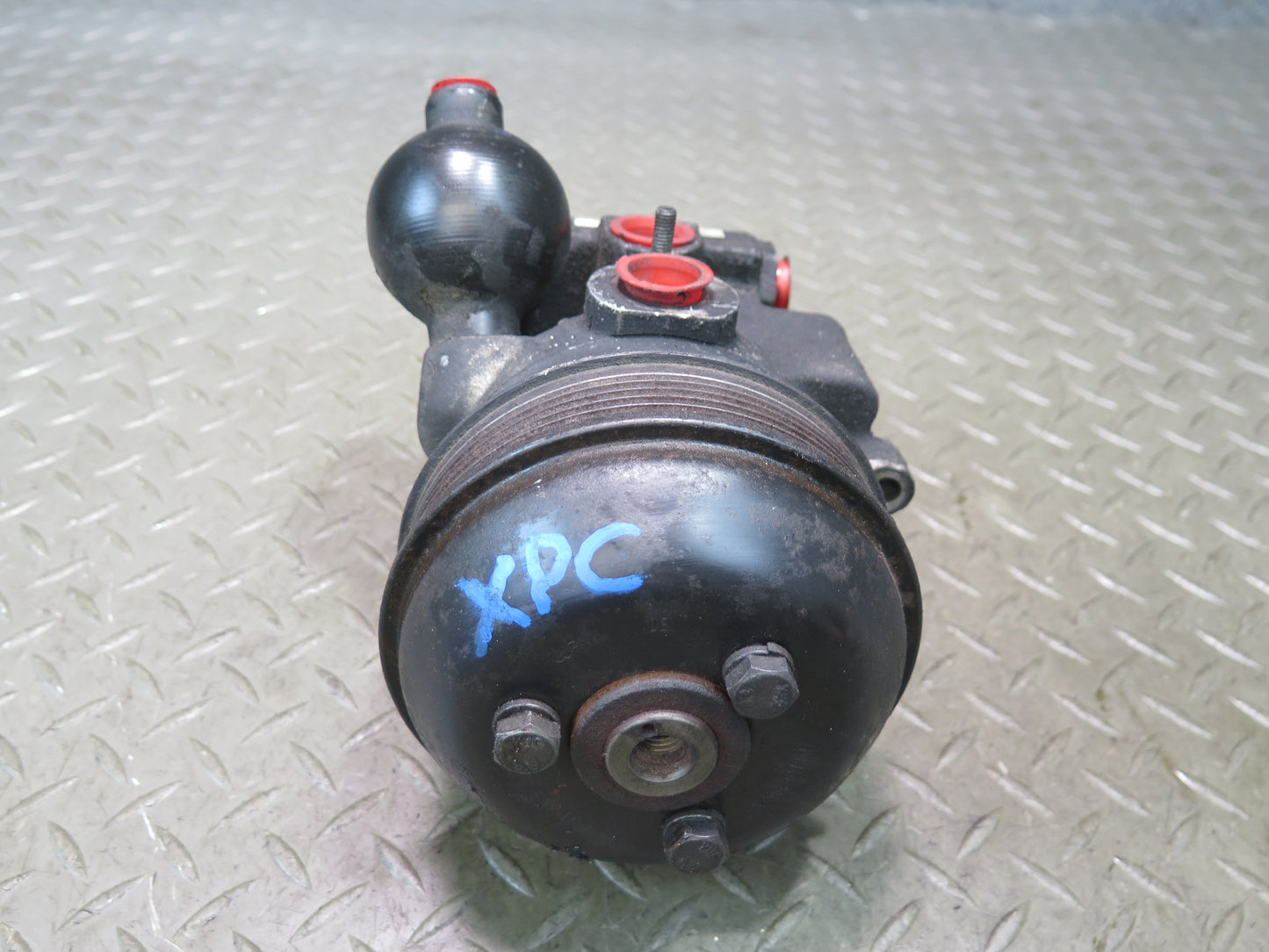 2008-2010 Porsche Cayenne 957 Turbo Pdcc Power Steering Pump w Pulley 7P5422137D