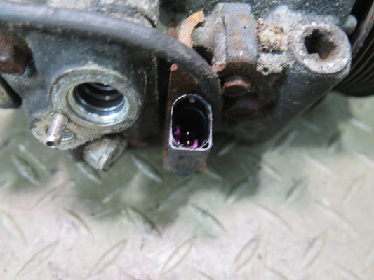 2008-2010 Porsche Cayenne 957 4.8L A/C Air Condition Compressor