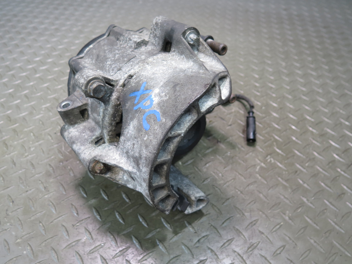 2008-2010 Porsche Cayenne 957 4.8L 190AMP Alternator Generator 94860302500