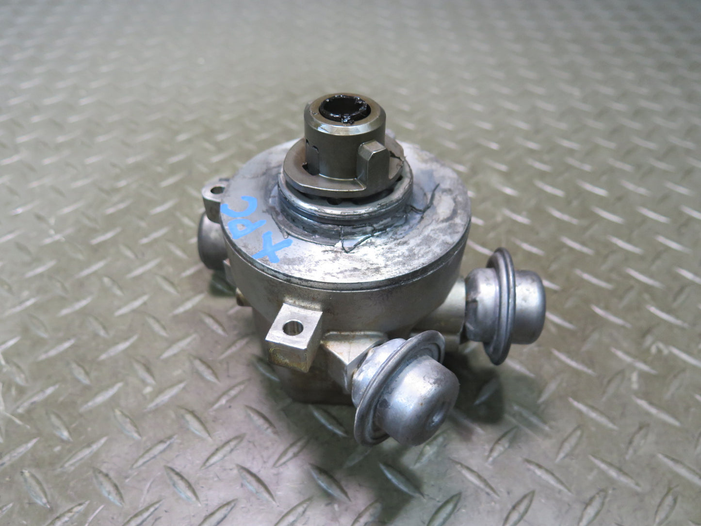 2008-2010 Porsche Cayenne 957 Turbo High Pressure Fuel Pump 102K