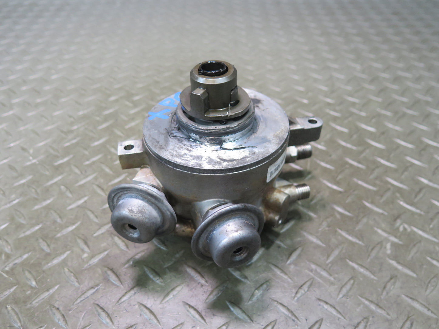 2008-2010 Porsche Cayenne 957 Turbo High Pressure Fuel Pump 102K