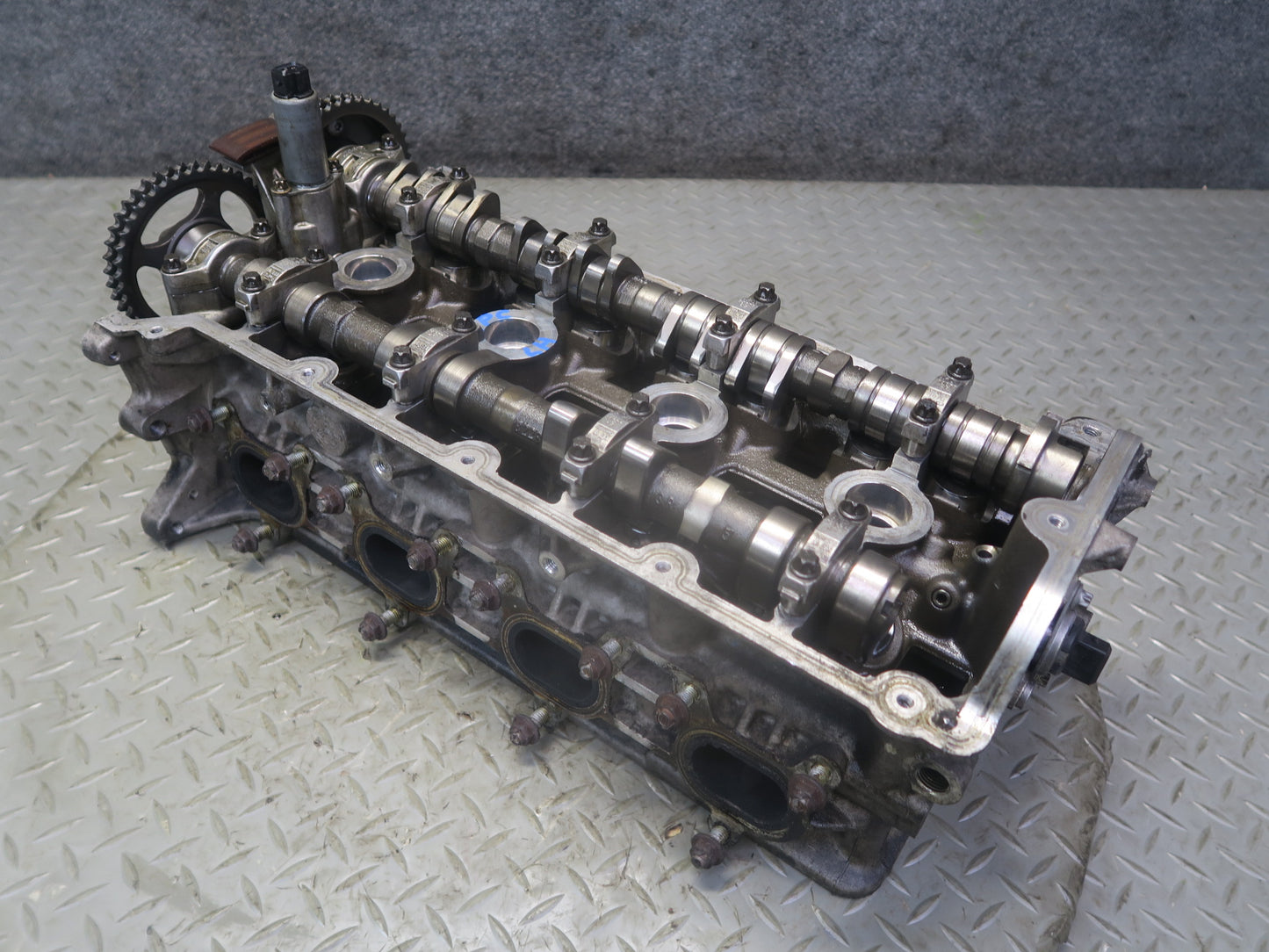 2008-2010 Porsche Cayenne 957 Turbo M48.51 Engine Left Cylinder Head w Camshafts