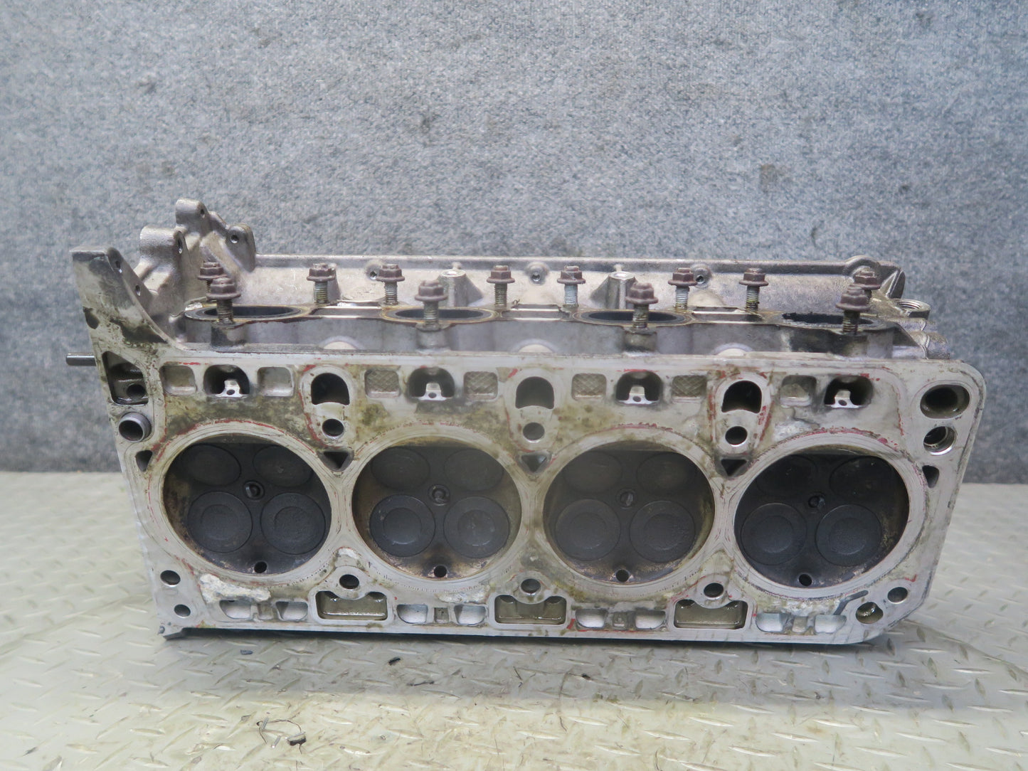 2008-2010 Porsche Cayenne 957 Turbo M48.51 Engine Left Cylinder Head w Camshafts
